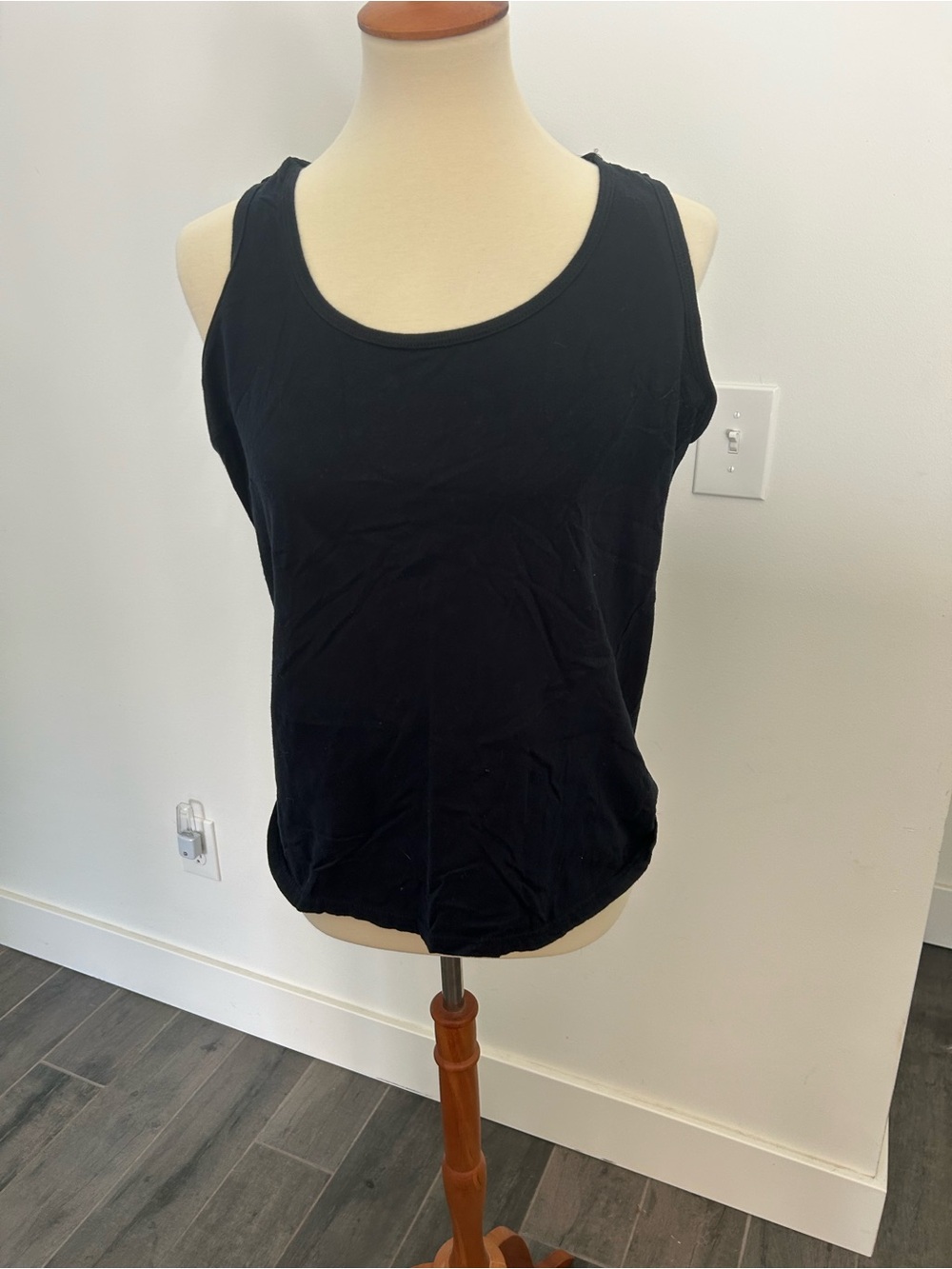 Gildan Black Women's Scoop Neck Tank Top
